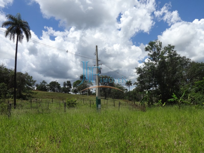 Chácara - Centro - Cajuru